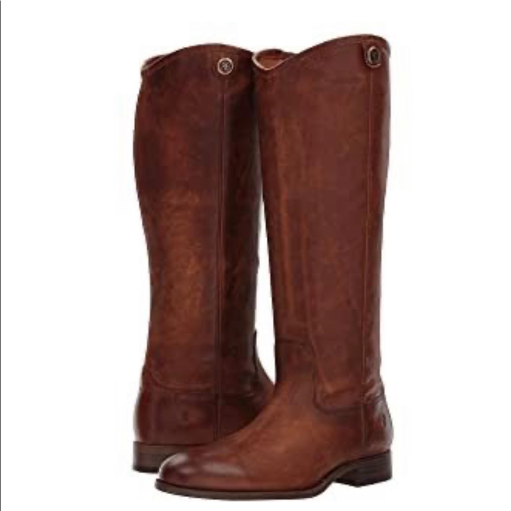 NWOT Melissa button FRYE BOOTS